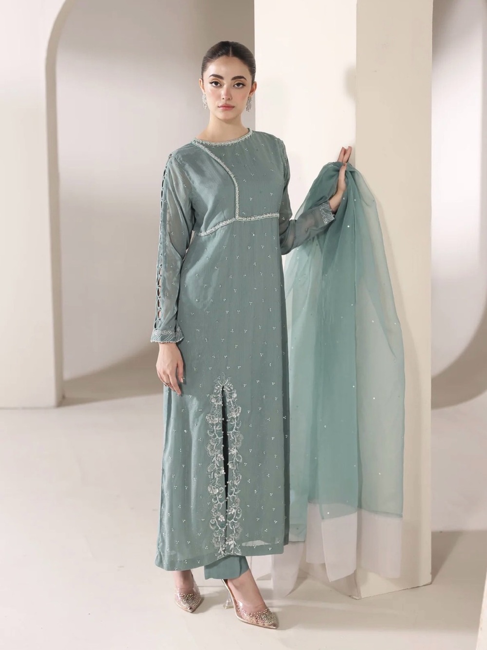 Embellished Seafoam Green Chiffon Kurta with Circular Cutout Sleeves